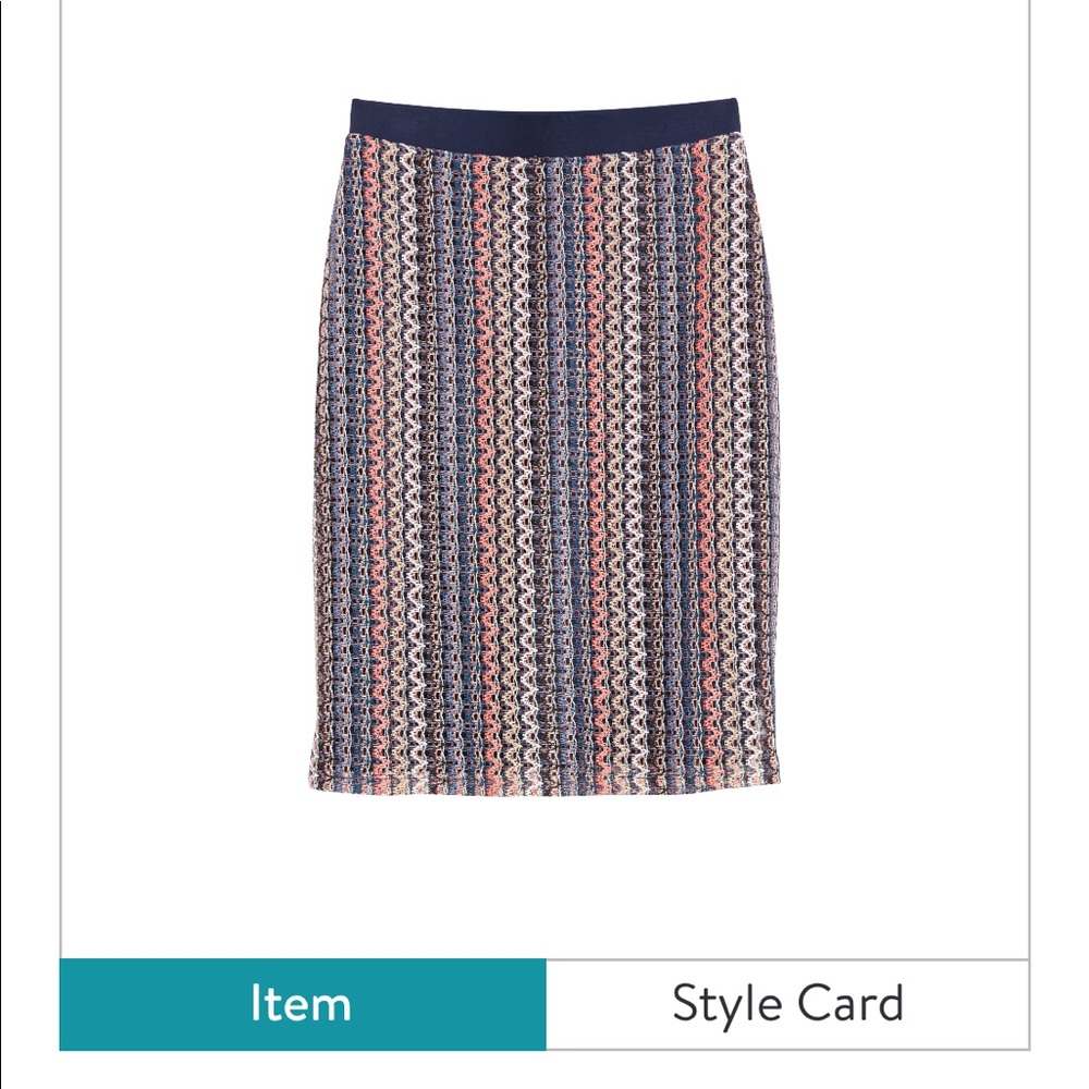 Le Lis Crochet Skirt.